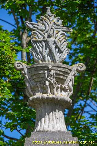 Howth - Binn Éadair - The Ready Boat Pillar