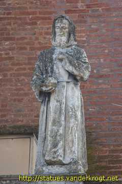 Castel San Pietro Terme - Statue dei Santi al Santuario del Crocifisso