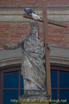 Castel San Pietro Terme - Statue dei Santi al Santuario del Crocifisso