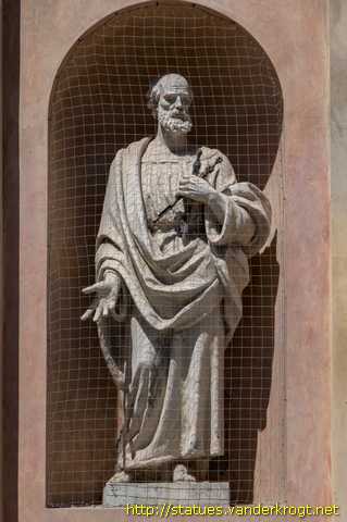 Guastalla - Statue dei Santi al Cattedrale di SS. Pietro e Paolo