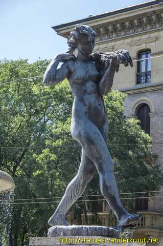 Modena - Fontana dei due fiumi modenesi