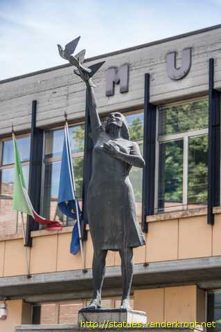 Cavriago - Monumento ai Caduti