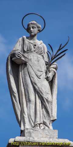 Reggio nell'Emilia - Statue dei Santi alla Basilica di San Prospero