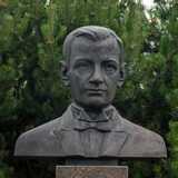 Akademija - Rektorių atminimo alėja