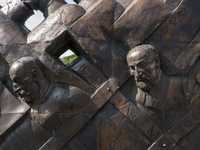 Kėdainiai - Paminklas kunigaikščiams Radviloms