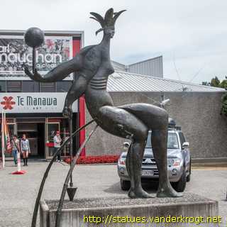 Palmerston North - Pacific Monarch