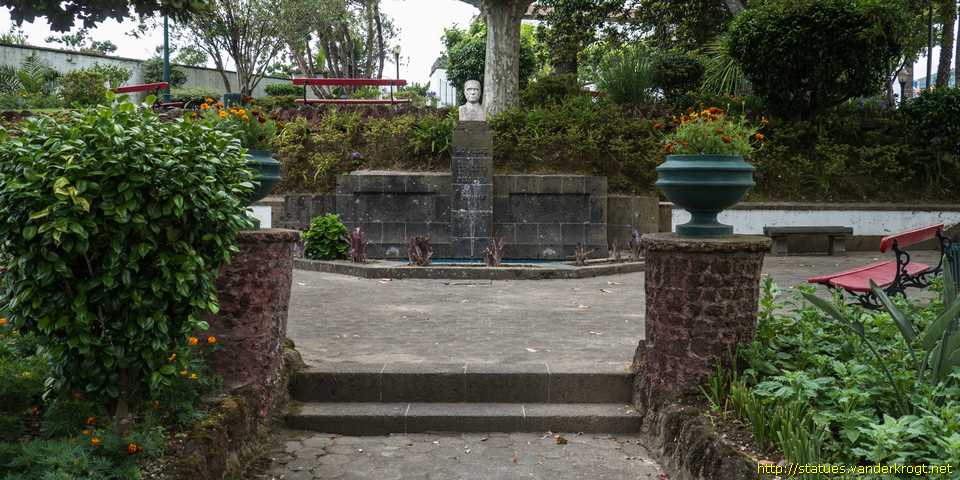 Vila Franco do Campo - Padre Ernesto Ferreira