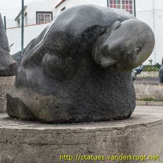 Vila do Porto - Três figuras