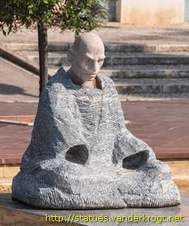 Silves - Monumento a Al Mouhatamid Ibn Abbad