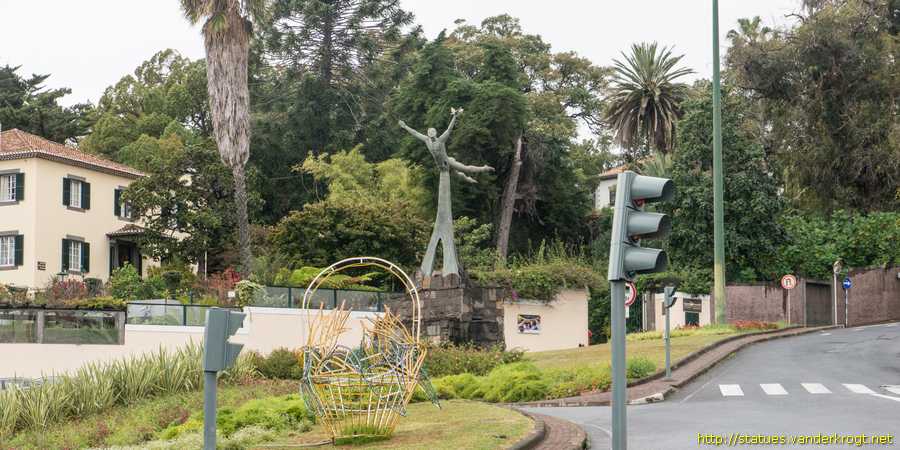 Funchal - Monumento à Paz e à Liberdade