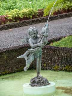 Funchal - Fontes com putti e anjos