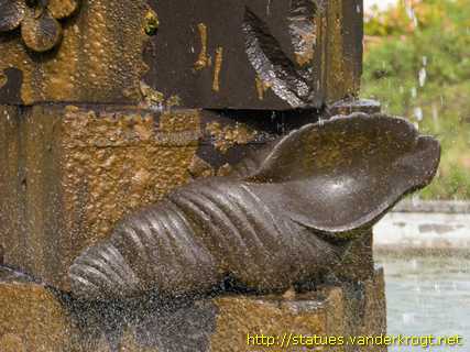 Porto da Cruz - Monumento ao Levadeiro