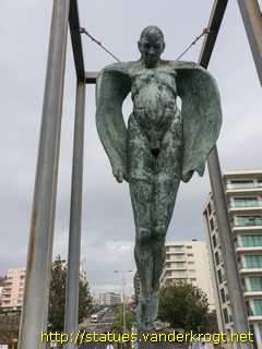 Funchal - Anjo da Praça da Assicom