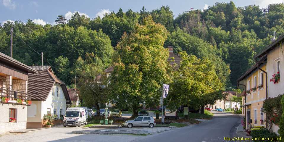 Višnja Gora - Valvazorjev vodnjak