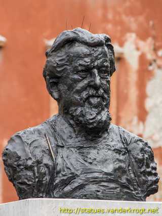 Ljubljana - Kipi zaslužnih profesorjev Univerze v Ljubljani