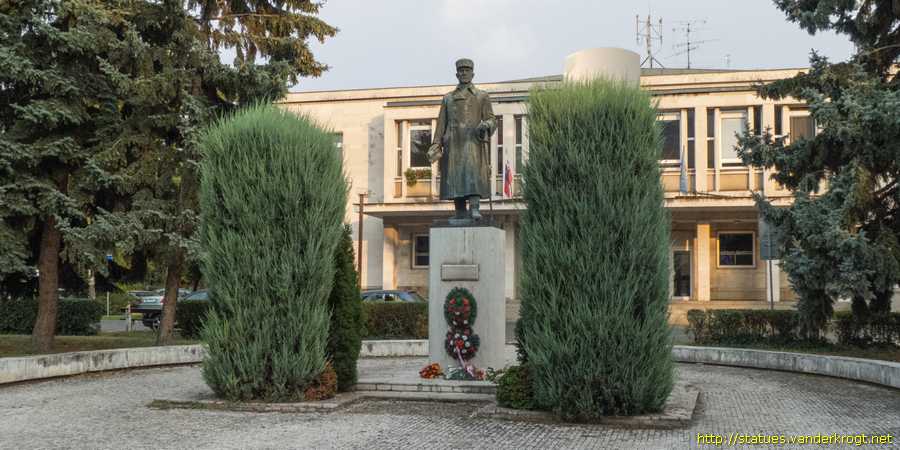 Komárno - Komárom / Milan Ratislav Štefánik