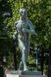 Paavo Nurmi (Helsinki, Finland)